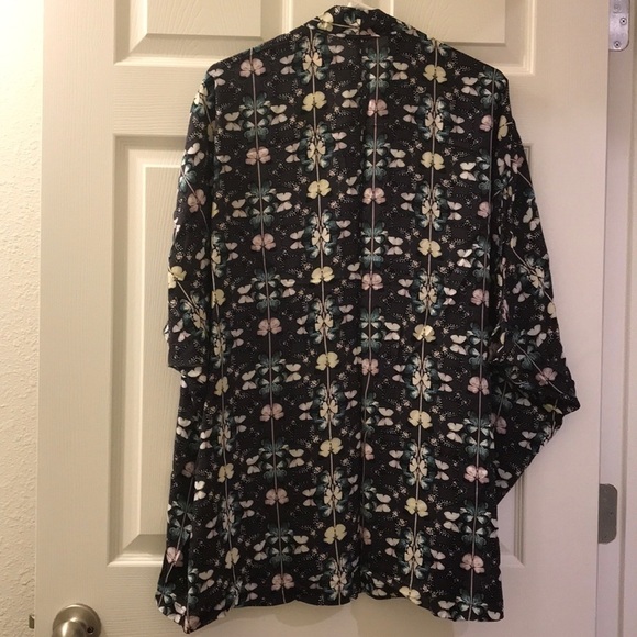 💖 Victoria Secret Kimino - Picture 5 of 5